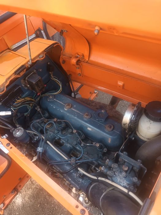 Tractor Fiat 550 DT 4x4