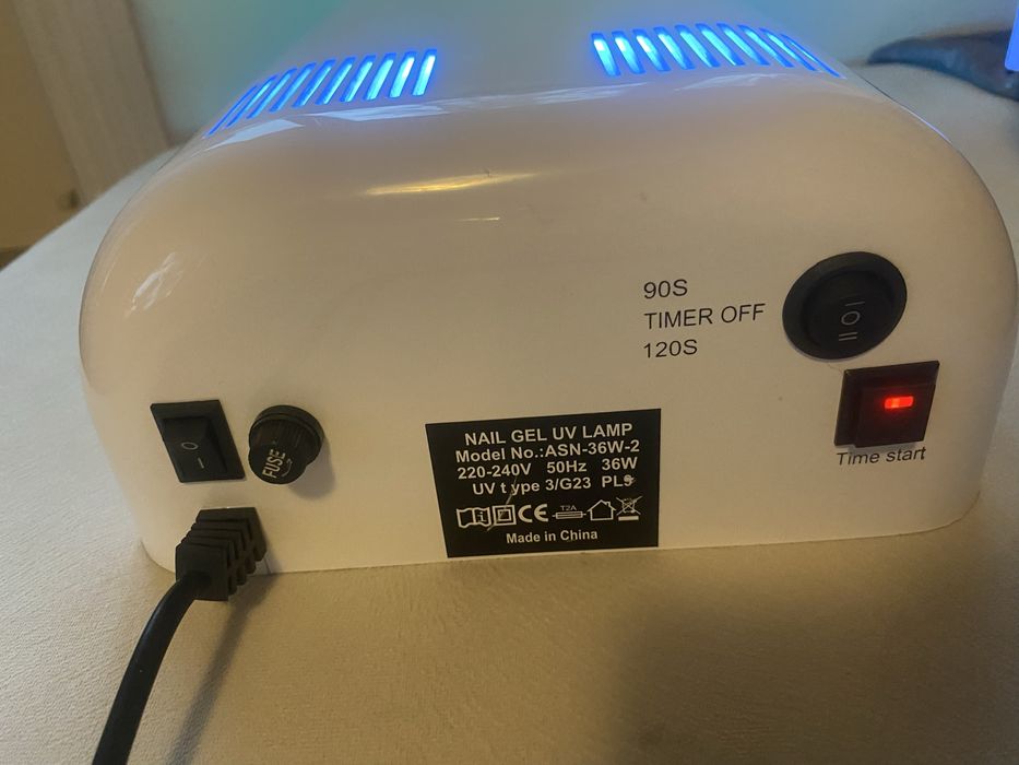 Lampa UV Unghii Cupio White 36W