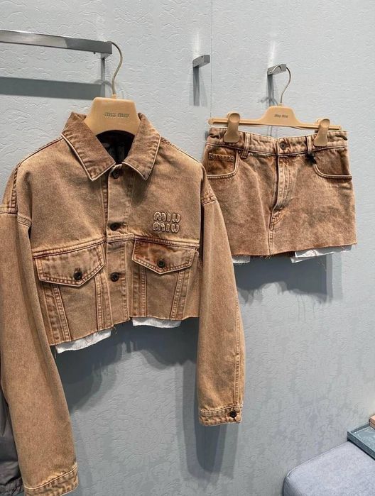 Дамски сет MIU MIU