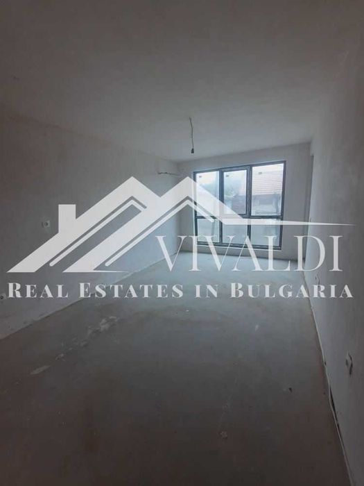 Продава се Двустаен апартамент в Варна, Бриз - 60 кв.м за 1148 €/кв.м - Снимка #2