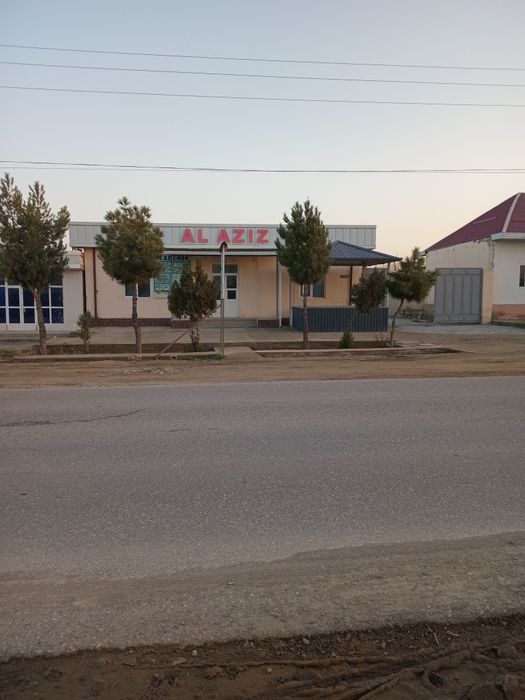 Biznes uchun shahar markazi yo'l chetida 16 sotix bino joy sotiladi