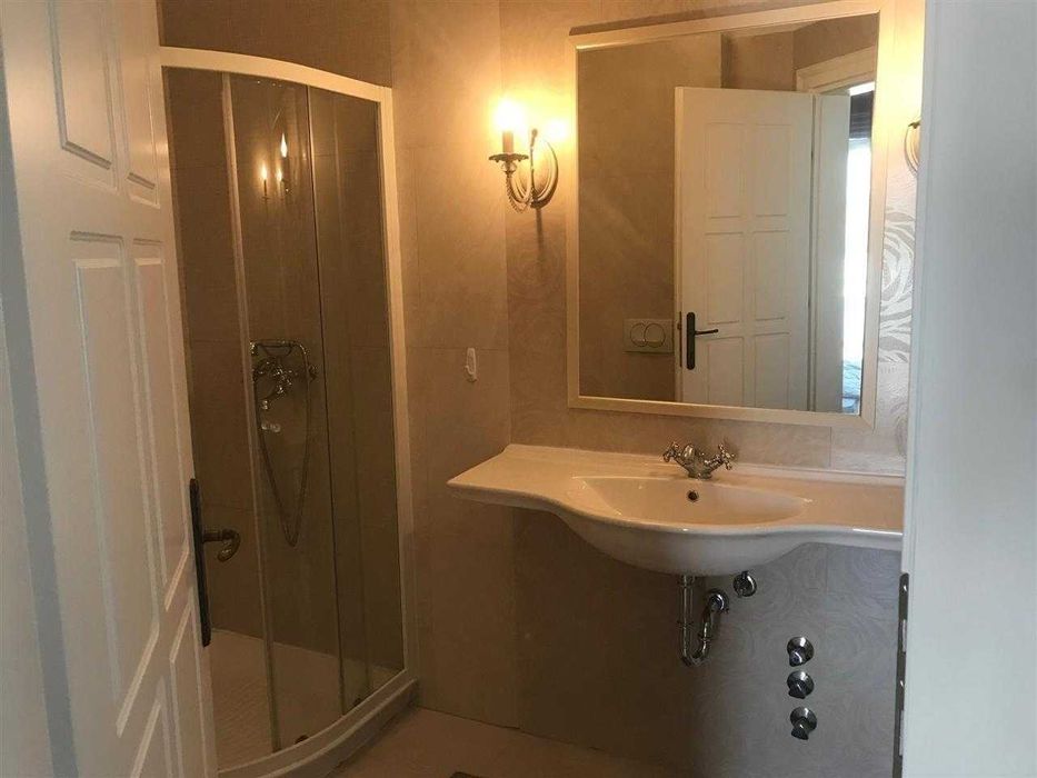 Дава се под наем Двустаен апартамент в Бургас, Лазур - 60 кв.м за 204 € - Снимка #2