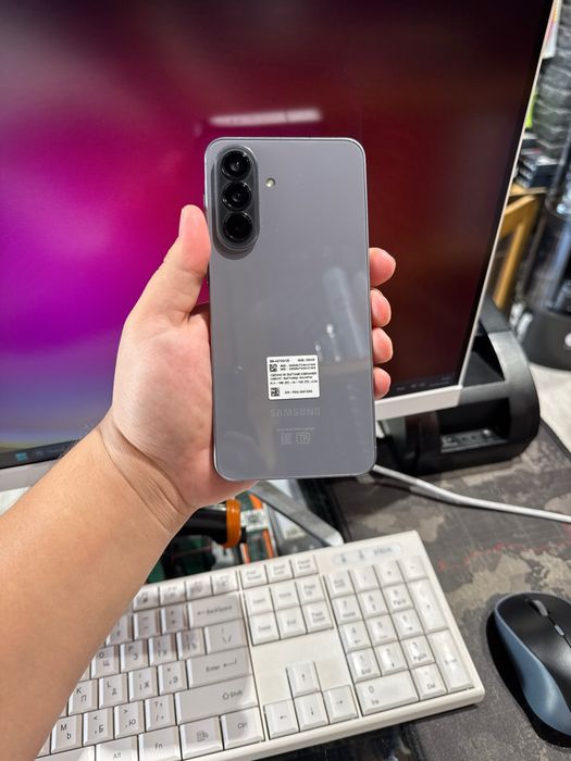 A 57 samsung 8 256