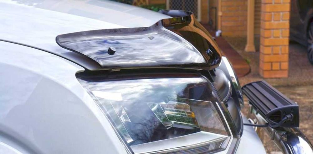 Дефлектори и ветробрани за преден капак за всички марки и модели