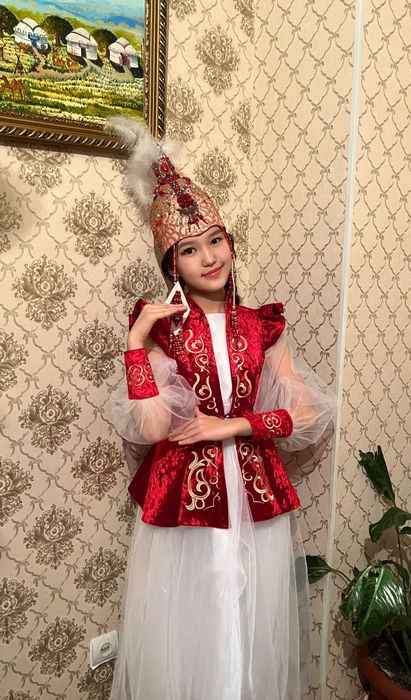 Свадьба казахов. Саукеле казахский. Казакша казашки. Восточные девушки. Головной убор саукеле казахстан.