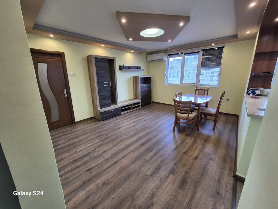 Дава се под наем Тристаен апартамент в Варна, Младост 1 - 100 кв.м за 698.19 € - Снимка #3