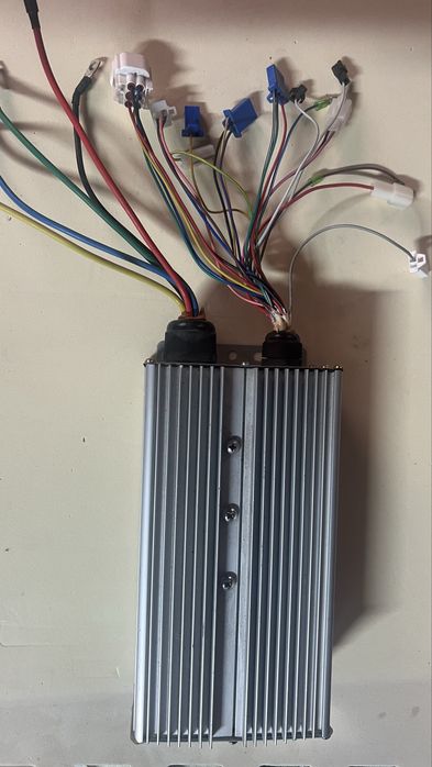 Контроллер 72V 5000W для мотор колеса.