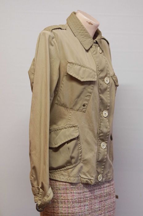 Geaca bej Moncler bumbac marimea 3
