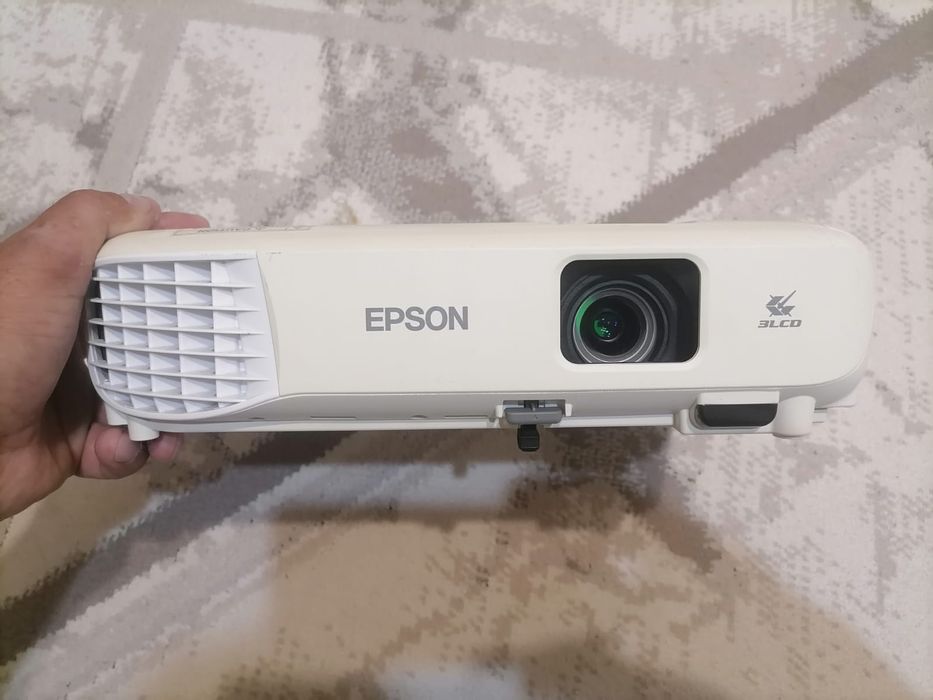Продам проектор Epson