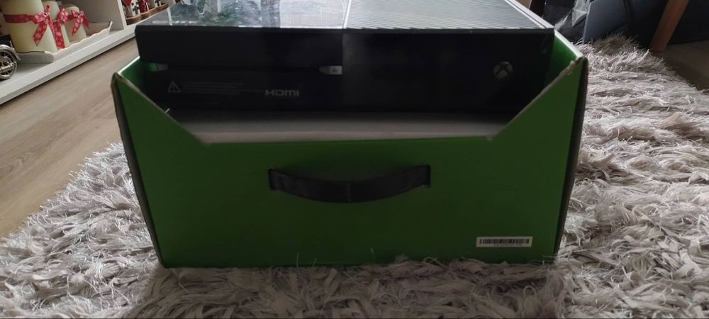 Игрова конзола XBOX ONE