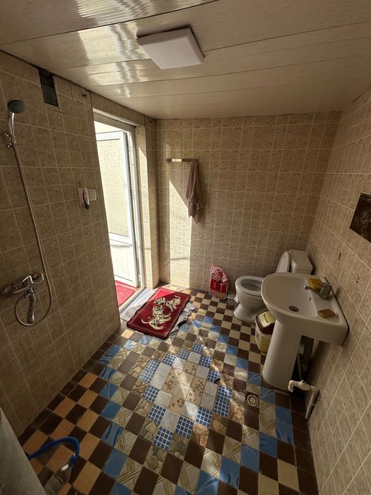 Квартира угил бола студентларга