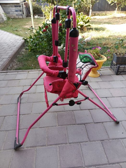 Продам детскую качелю