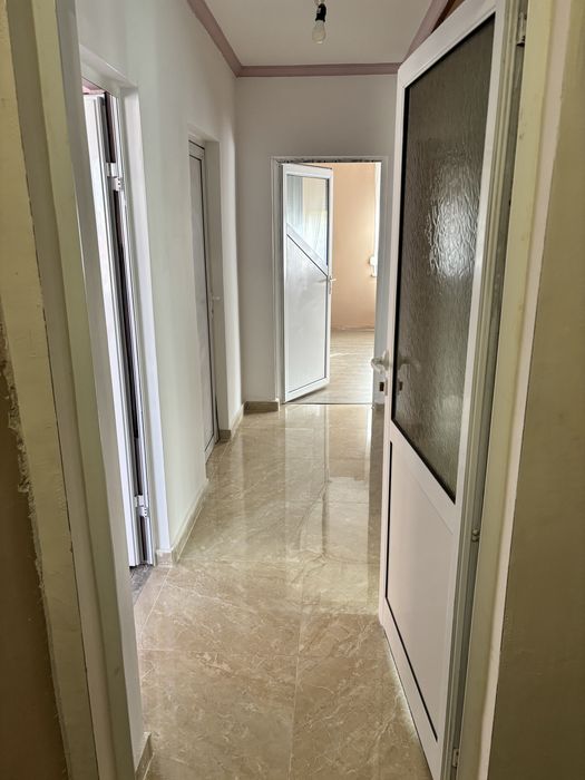 Етаж от къща в град Ботевград