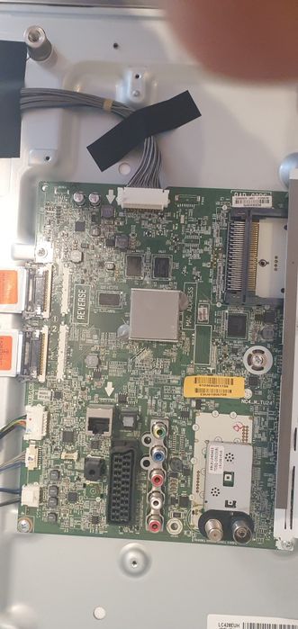 Телевизор LG 42LA740S за части
