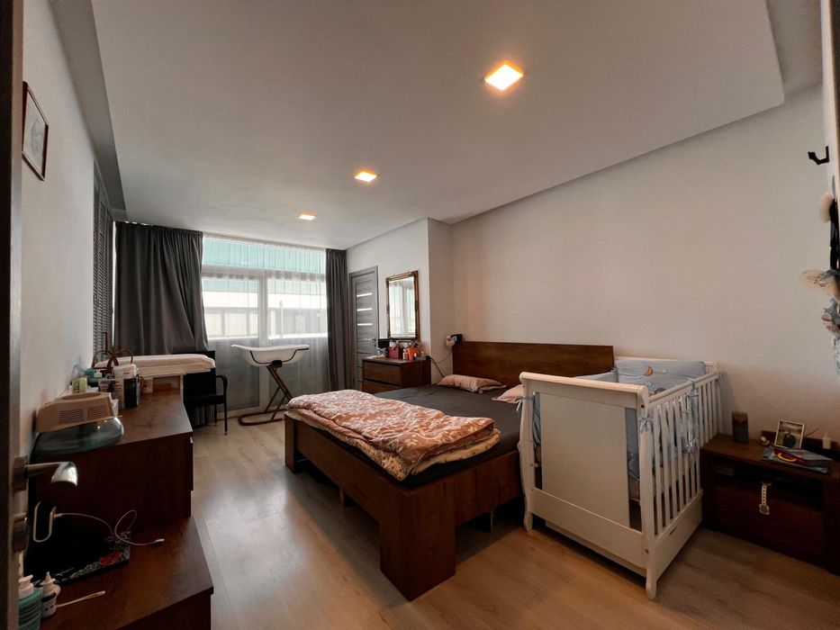 Proprietar Vand  apartament fara comision