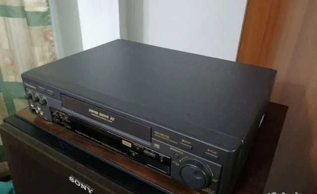 Стереo видеoмaгнитoфoн «Panasonic NV—HD750AM HI—FI»