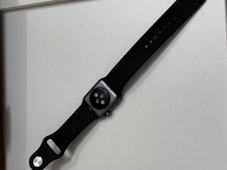 Galaxy watch 3, Apple watch