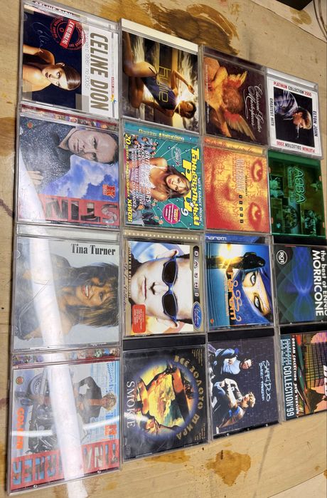 Продам CD диски в хорошем состоянии