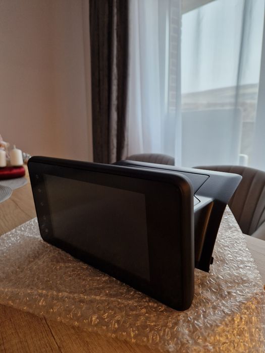 Navigație originală Dacia Logan 3 – Android Auto / Apple CarPlay