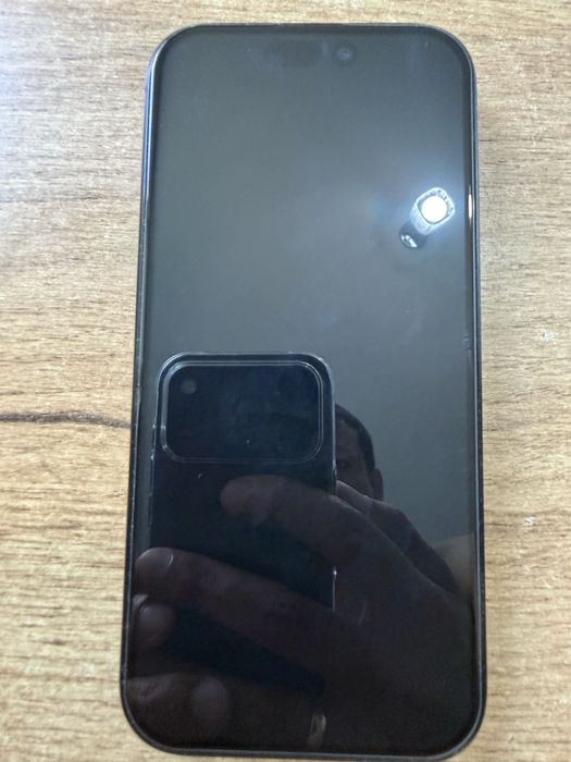 Продам Iphone 16 PRO 256 GB в отличном состояний.