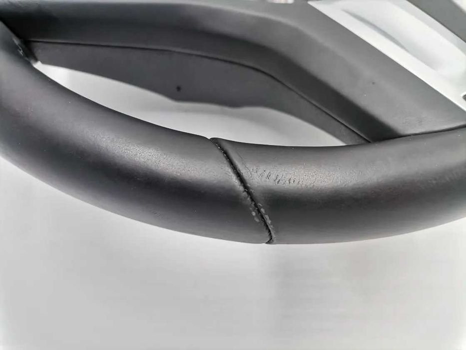 Нов M Sport волан BMW F40 G20 G21 G22 G23 LCI Пера M Power