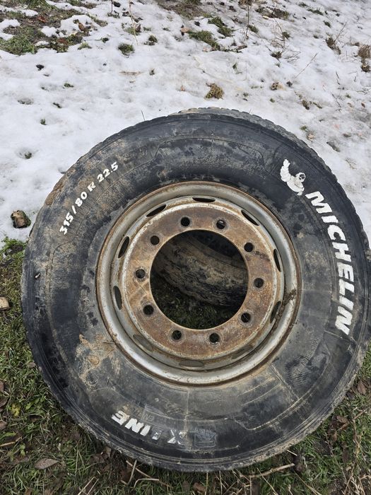 резина с дисками  безкамерка