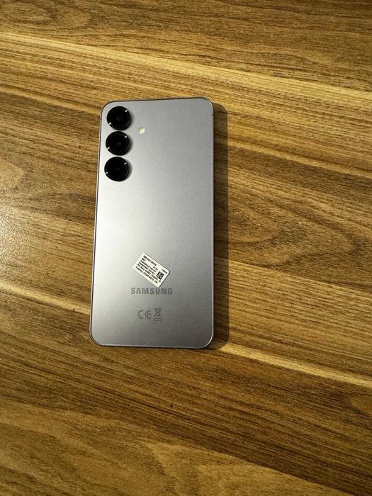 Samsung Galaxy S25 5G impecabil ca nou