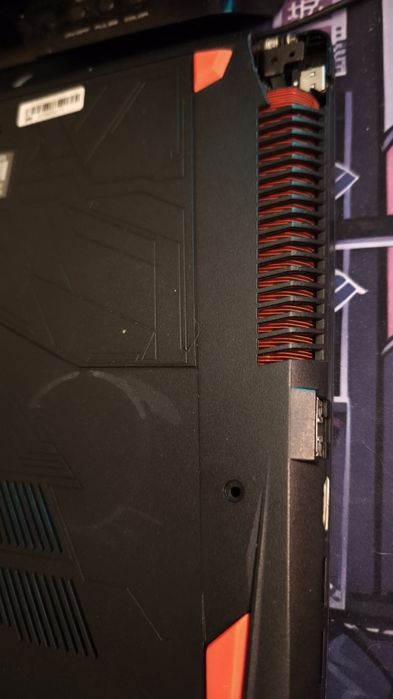 Laptop Gaming Asus GL553VE