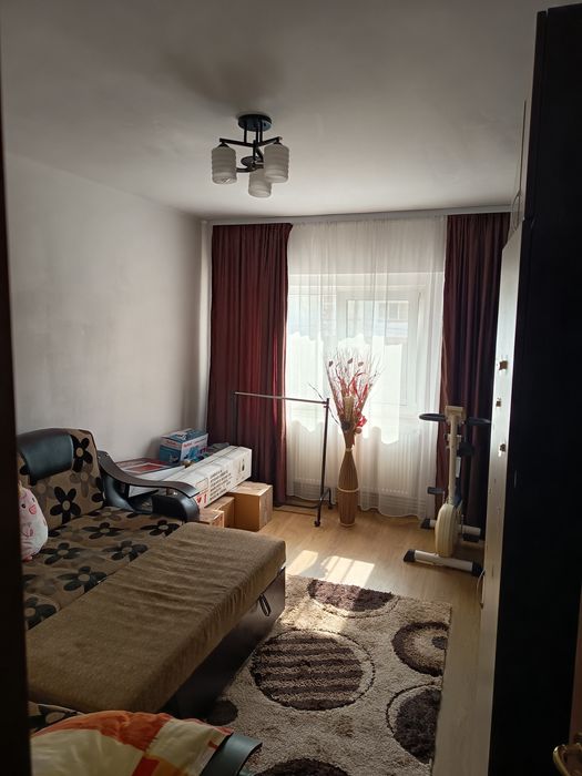 De vânzare garsoniera Mioveni zona L-uri