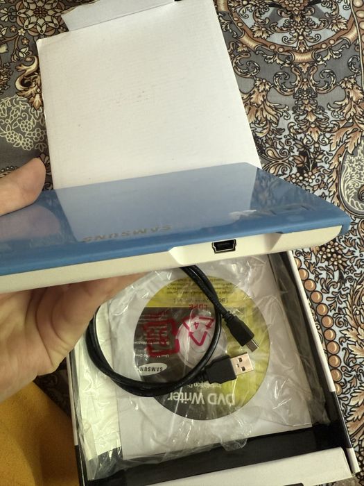 Samsung diskovod sotiladi