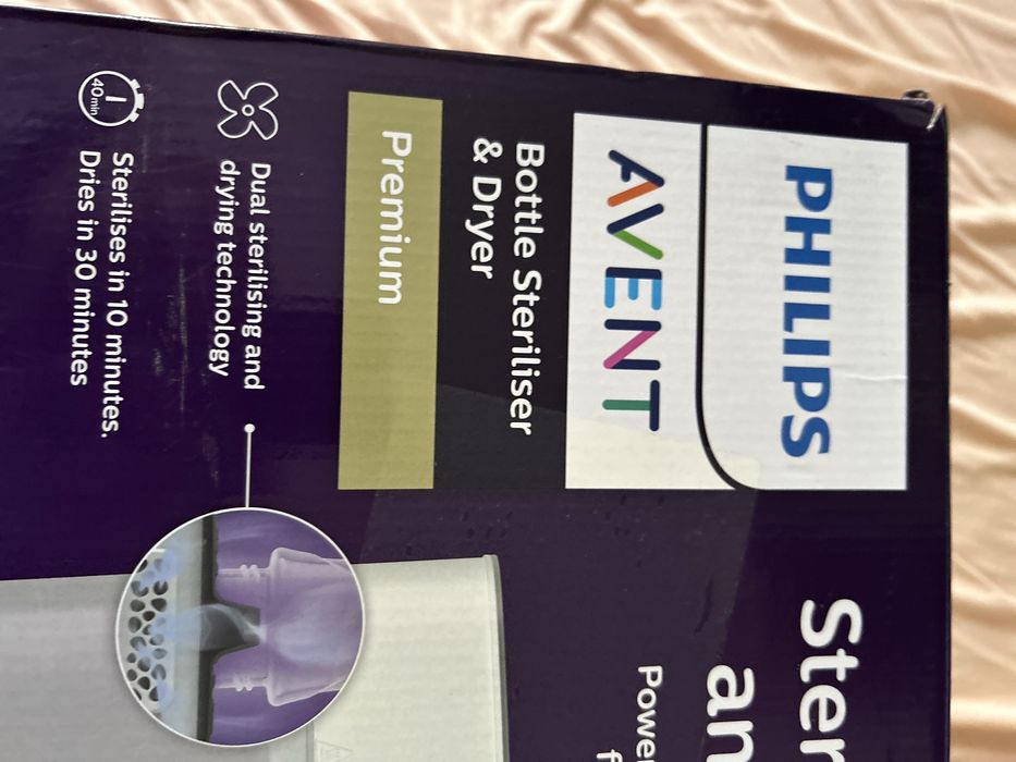 Sterlizator si uscator biberoane Philips  Premium