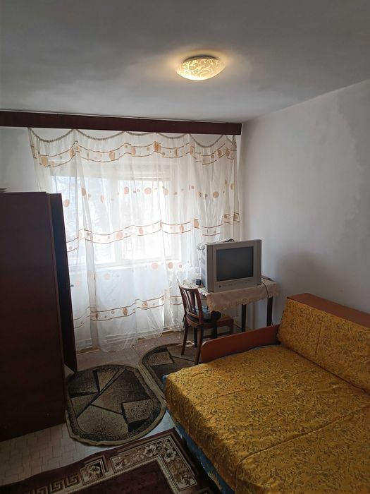 Coleg/ a apartament/ Camera închiriat cartier Popa Șapcă central/chirie