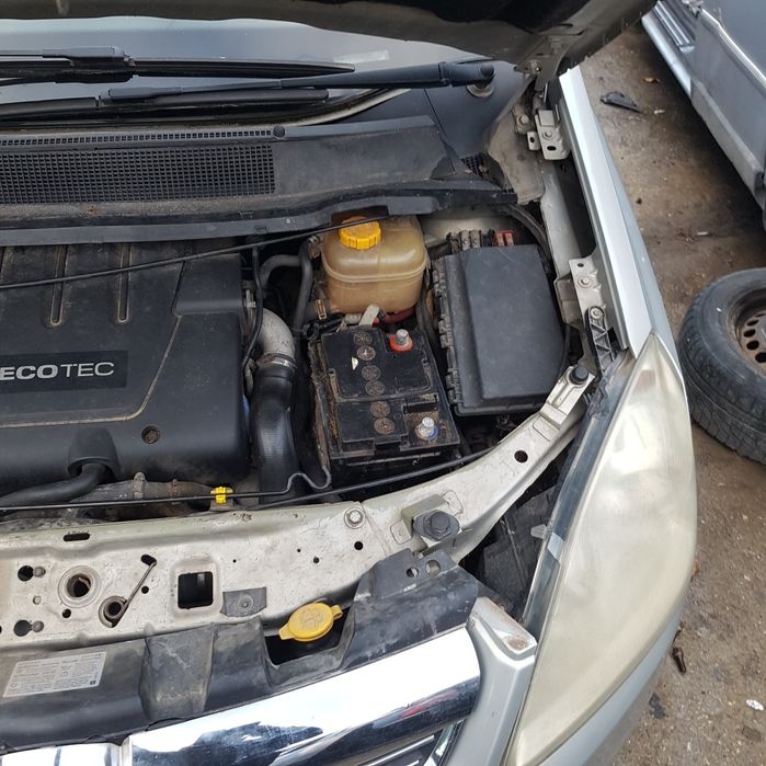 Опел зафира б  1.9 120кс на части