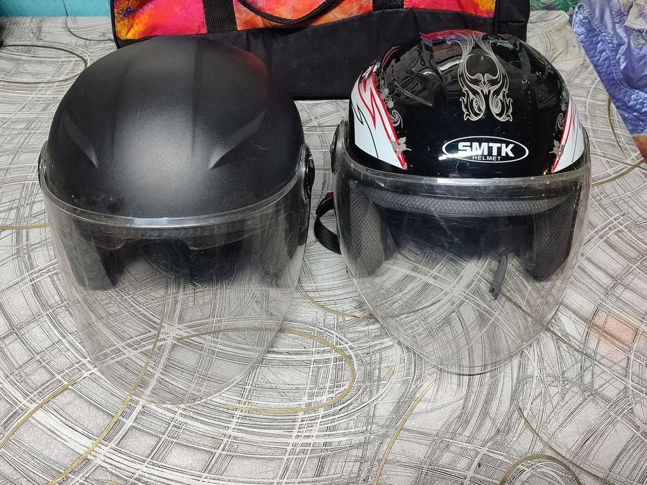 Продам шлема для мопеда