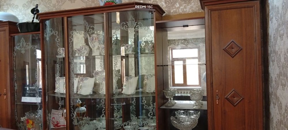 Srochno Sotiladi. Сотилади