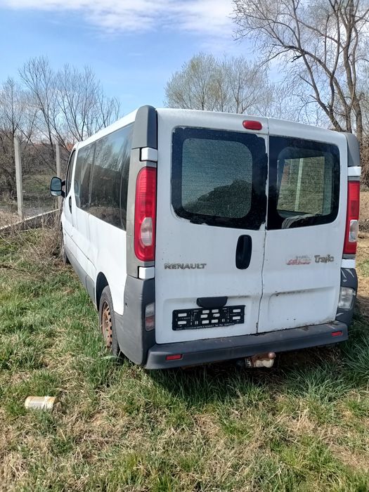 Renault  trafic 2.0dci