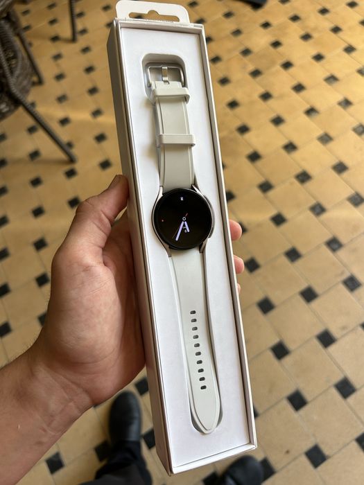 Galaxy Watch Arzon Narxda