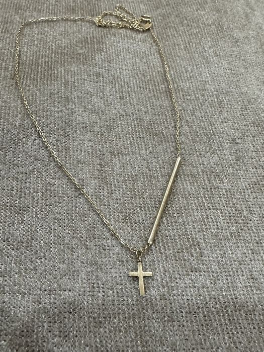 Златно колие, има сертификат.