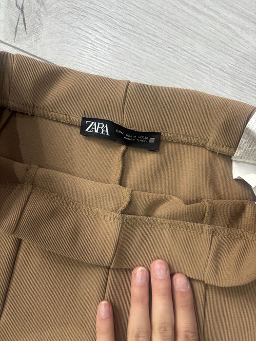 Чисто нов панталон Zara