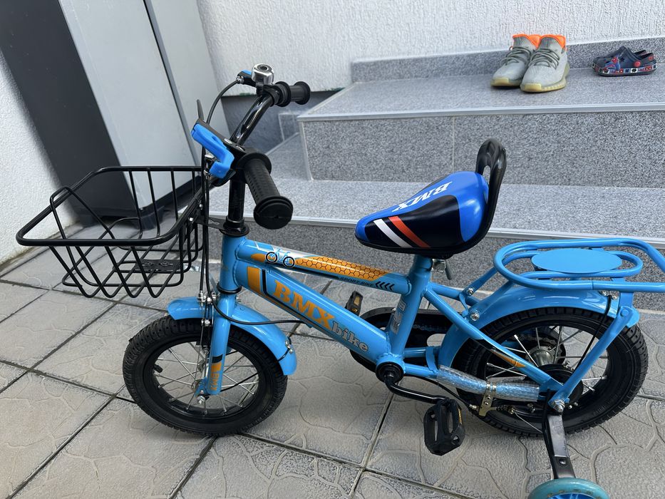 Bicicleta copil de 3+ noua