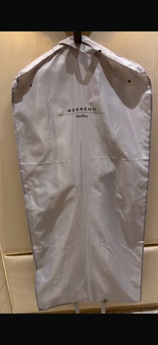 Max Mara пальто новая