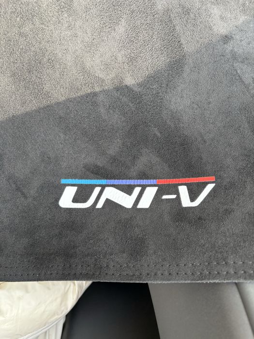 Накидка на панель автомобиля