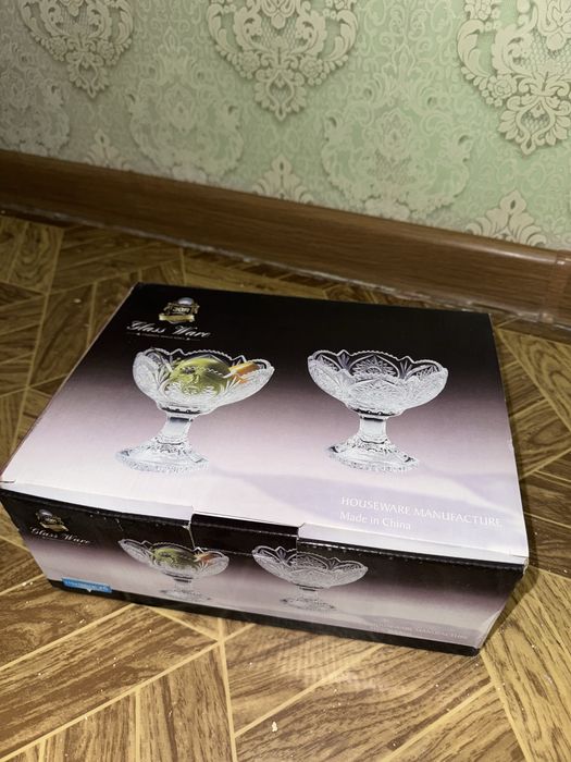 Хрустальный сервиз вазы