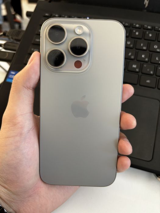 iPhone 15 Pro 256GB | Natural Titanium | Отличлиное состояние