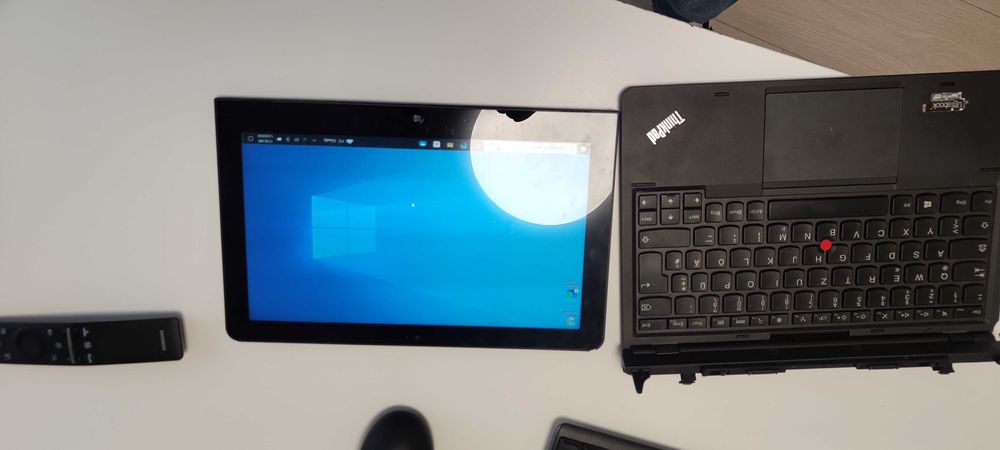 Lenovo ThinkPad Helix i7 i7-3667U (11.6") Touch screen 8 GB RAM 256 GB