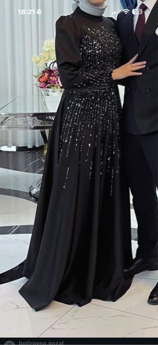 Вечернее платье