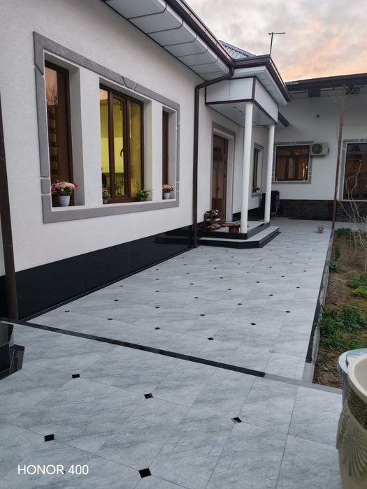Hovli sotiladi 3 sotix