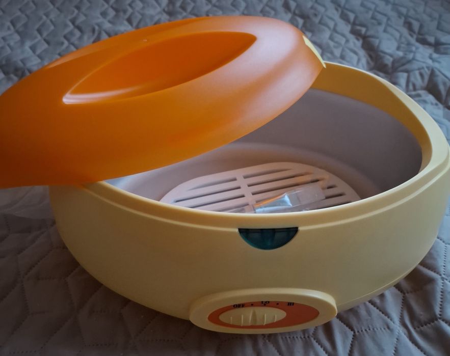 Вана за парафинова терапия