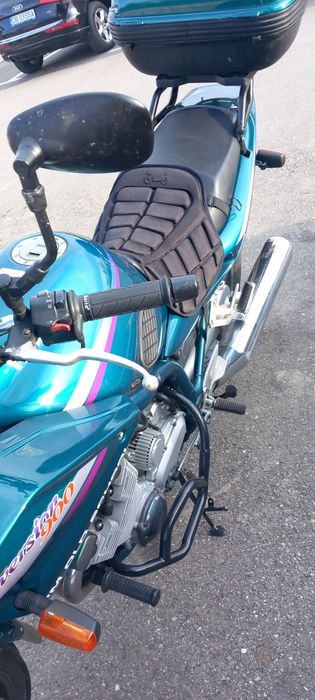 Motocicleta yamaha xj 900