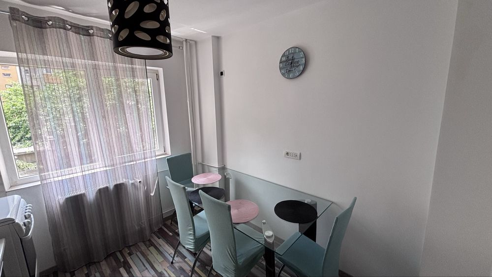Inchiriez apartament 2 camere,proprietar